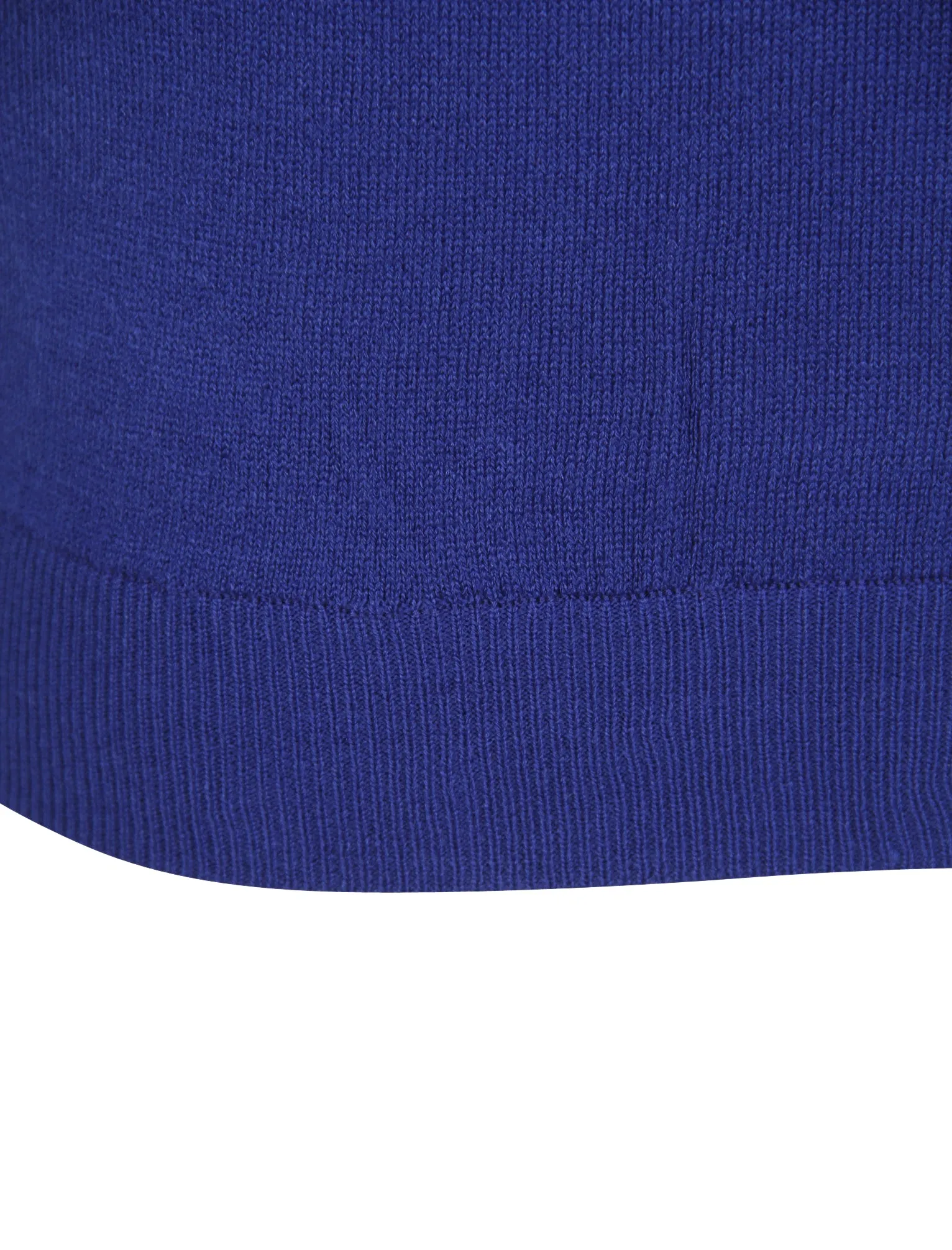 New York Eve 2 Christmas Jumper in Sapphire - Season’s Greetings
