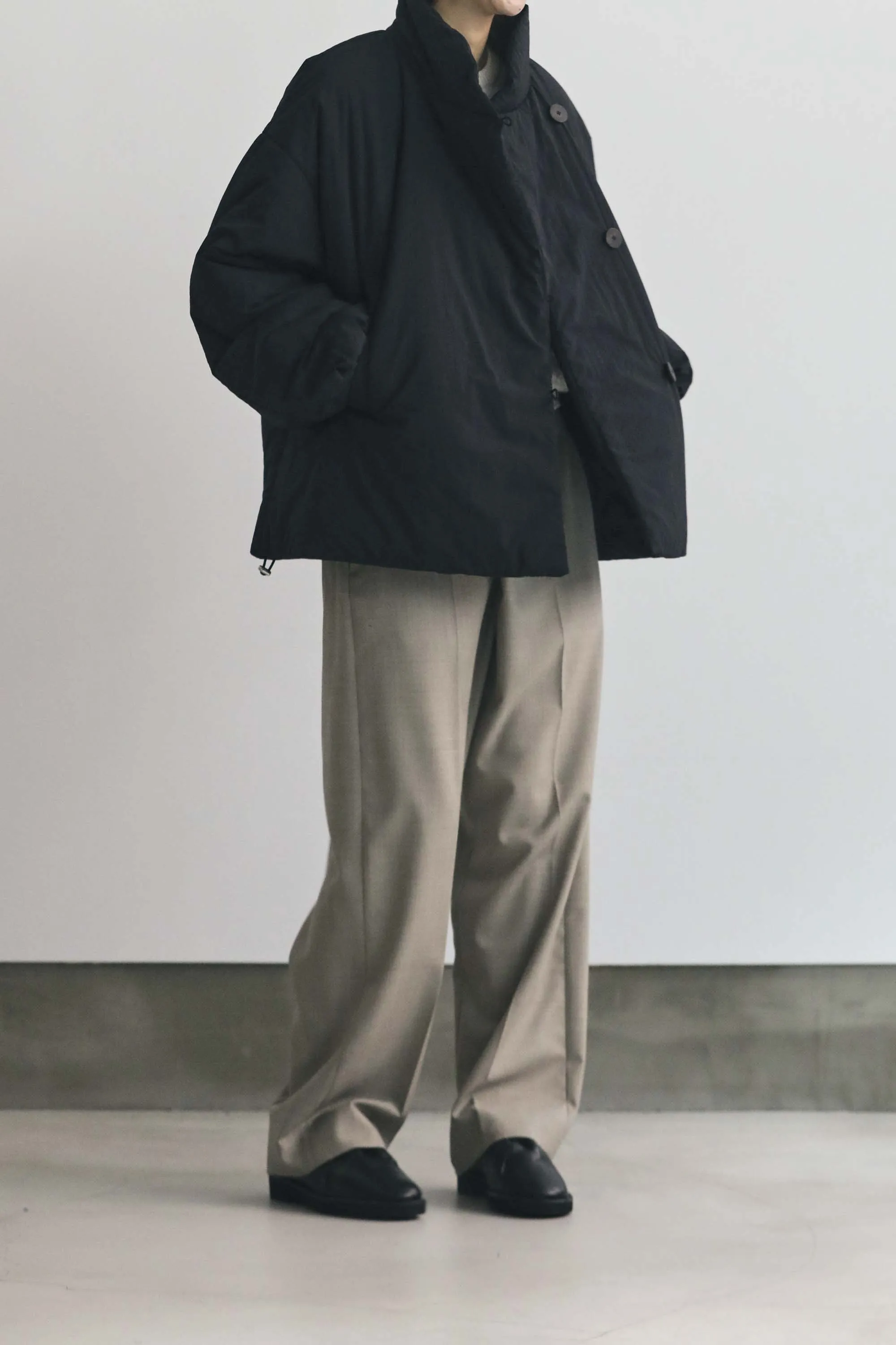 STUDIO NICHOLSON  / SHORT PADDED JACKET